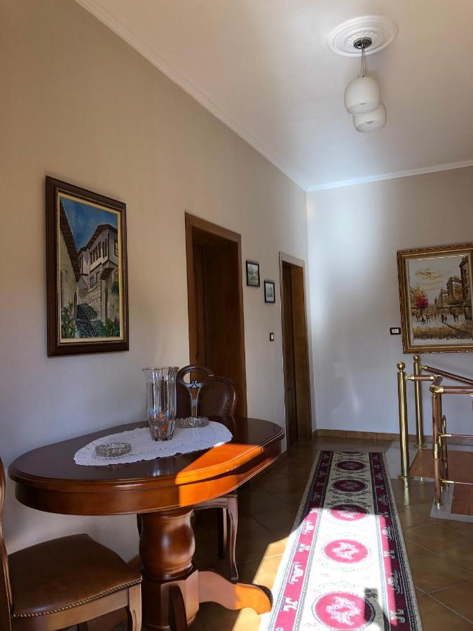Villa Garden Berat Buitenkant foto